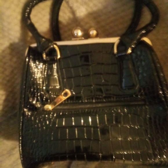 Rimen & Co. Purse - Picture 4 of 4